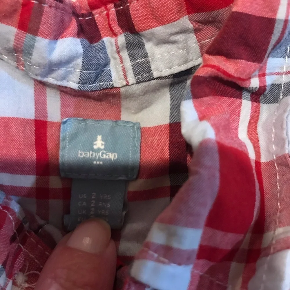👕 baby GAP Plaid Button Down